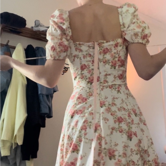 HOUSE OF CB Tallulah Floral Cotton Blend Sundress (Size XS) (White/Pink Floral) - Picture 9 of 9